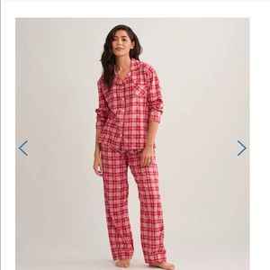 Retro Christmas Plaid Women's Flannel Pajama Set